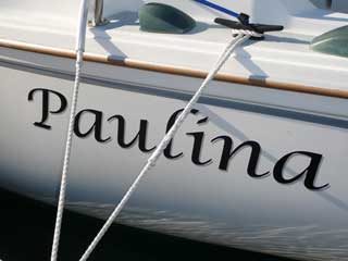 Close Up Picture - Vinyl Boat Lettering